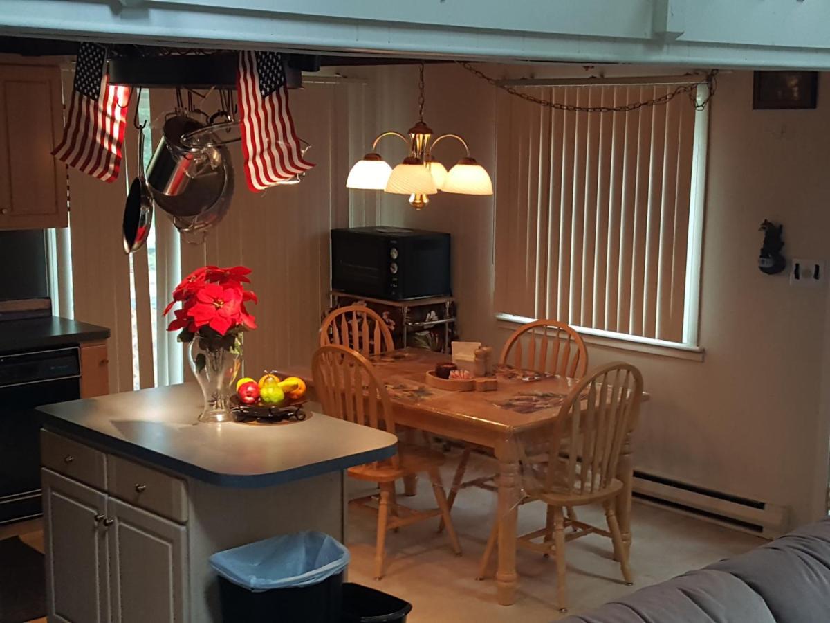 Cozy Chalet Free Wi-Fi, And Grill Vila Pocono Country Place Exterior foto