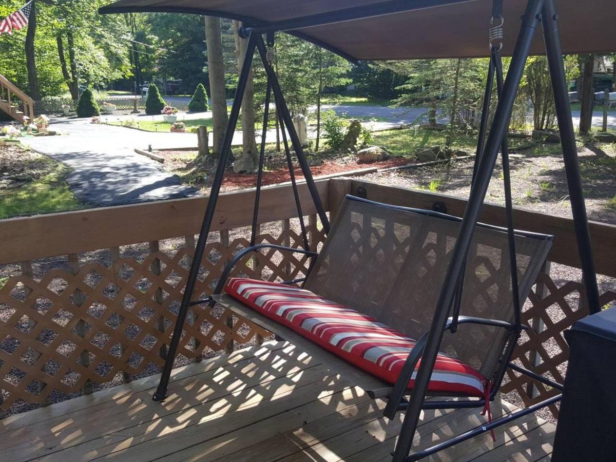 Cozy Chalet Free Wi-Fi, And Grill Vila Pocono Country Place Exterior foto