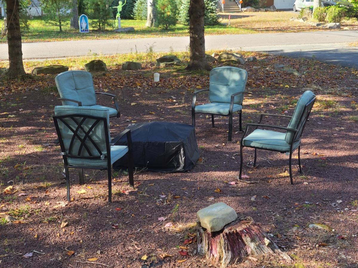 Cozy Chalet Free Wi-Fi, And Grill Vila Pocono Country Place Exterior foto
